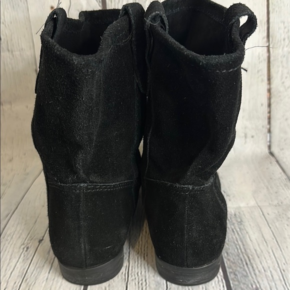 Vince Camuto black Suede Ankle Boots - Picture 4 of 6